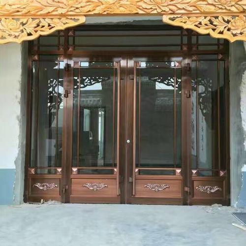 匠心鑄造，品質(zhì)卓越——探尋臨朐國強(qiáng)門業(yè)與金斗門業(yè)的仿銅門訂制之道
